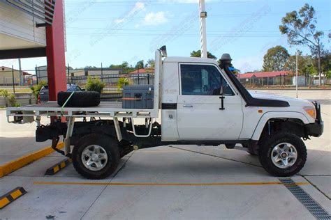 Toyota Landcruiser 79 Series Single Cab Ute White 58633 | Superior ...