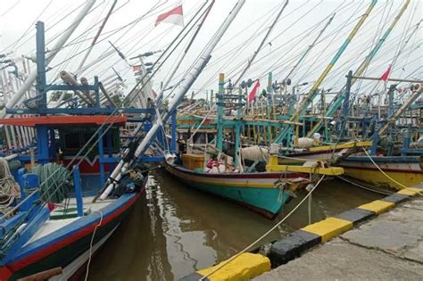 Semoga Kondisi Laut Cepat Membaik Nelayan Tradisional Di Lebak Tak