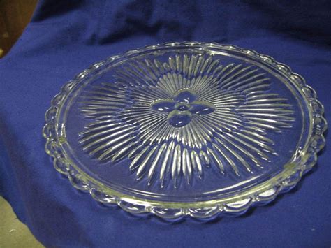 Vintage Clear Glass Footed Flower Cake Plate Scalloped Edge 11 Cake