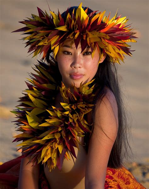 Aluminum Print Hula Girl Hawaiian Woman Hawaiian Art Maui Photos