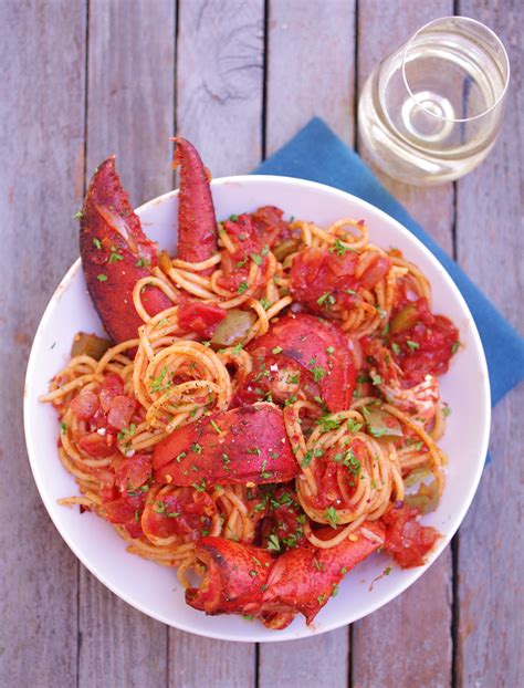 Recipe For Lobster Fra Diavolo With Spaghetti The Boston Globe