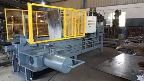 Hydraulic Iron Scrap Baling Machine Merrit DC Auto Front Ejection