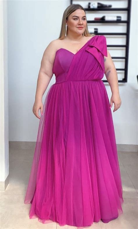 Vestido Longo Pink Para Madrinha 70 Fotos Modelos E Tendências 2023