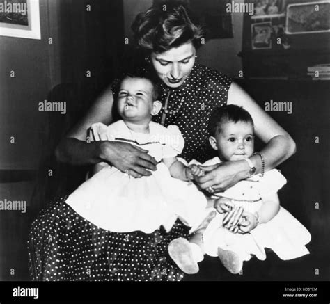 Ingrid Bergman, with her twins, Isotta Rossellini and Isabella ...