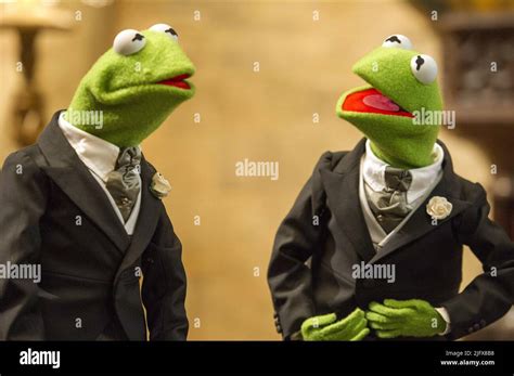 Muppets Most Wanted Walter And Fozzie