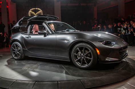 Mazda Launches A Hardtop Upgrade For The Miata Mx 5 Cup Model