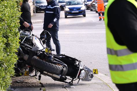 Slobodna Dalmacija Prometna nesreća na izlazu iz Splita sudarili se