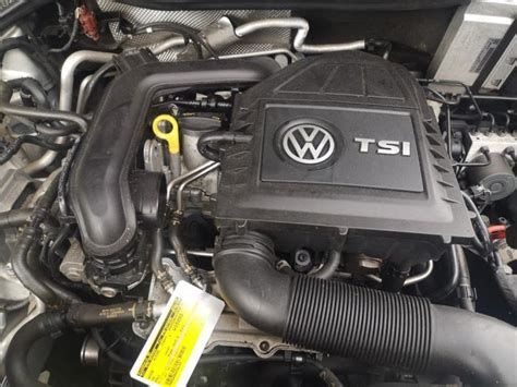 Engine Volkswagen Polo V Tsi V Bluemotion Chzb