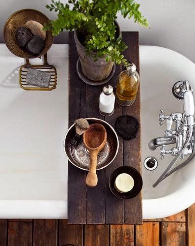 Rustic Wood Bath Tray, Bathtub Caddy - The Rustic Pelican