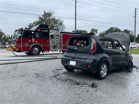 Ocala Firefighters Extinguish Vehicle Fire On Sw Th Avenue Ocala