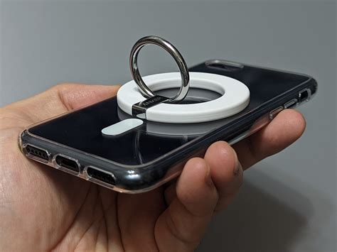 使えるアクセサリが激増する Magsafe非対応の第3世代iphone Seでmagsafeが使える保護ケース ｜デザインを深掘り Mdn