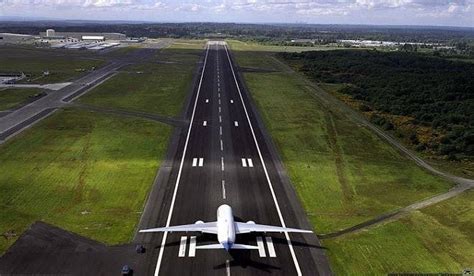 Abuja Airport S Second Runway Ready November 2023 Buhari Regime