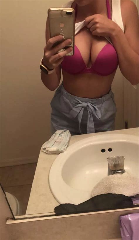 Love This Bikini Top Nudes Cleavage NUDE PICS ORG