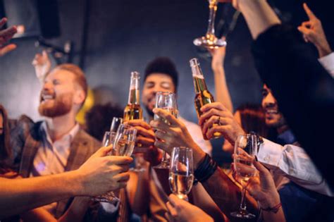 ¿qué Es El Alcoholismo Social Orbium Adicciones