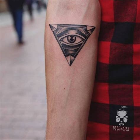 Auge Von Providence Tattoo Auf Dem Arm Tattoomotive Net