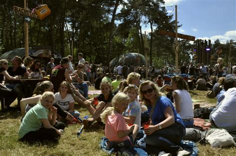 Dauwpop 2017 Was Zanderig Zonnig En Prachtig Written In Music