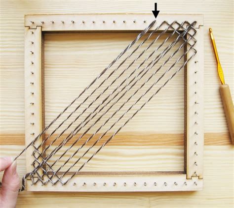 Square Pin Loom Speed Weaving How Did You Make This Luxe Diy