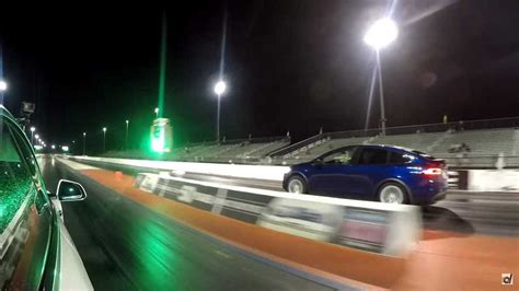 Tesla Model X With Ludicrous Plus Drag Races Lamborghini Urus