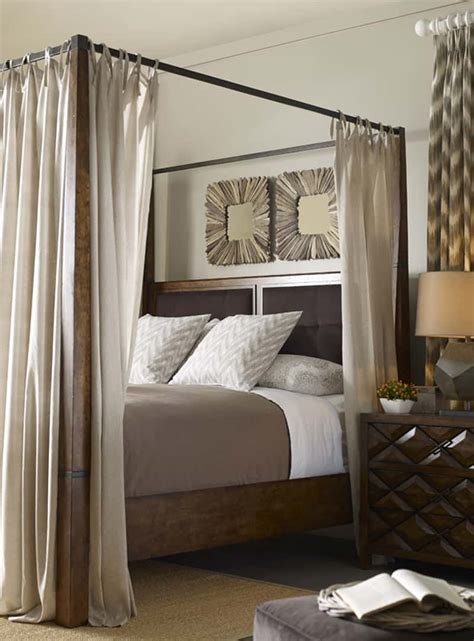 25 Dreamy Bedrooms with Canopy Beds You'll Love