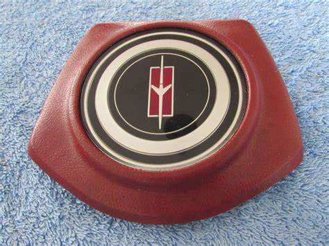 Horn Button 1978 1979 Sport Steering Wheel Cutlass Delta 88 Hurst Olds