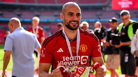 Sofyan Amrabat Issues Update On Man Utd Transfer With Secret Clause Set