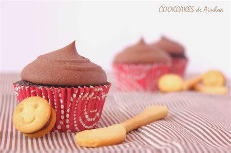 Cookcakes De Ainhoa CUPCAKES DE CHOCOLATE Y AVELLANA