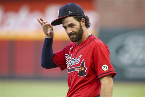 Cubs Showing Active Interest In Dansby Swanson