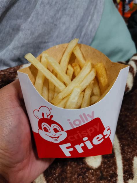 "Large" fries : r/Philippines