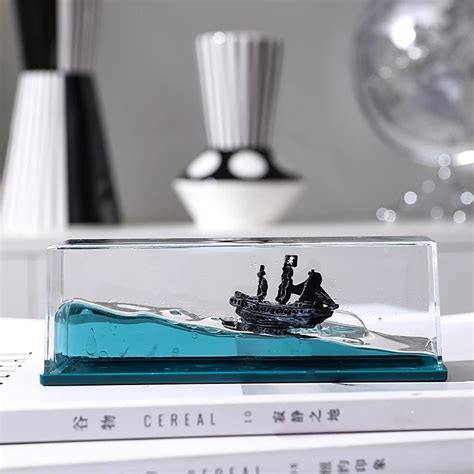 Cruise Ship Fluid Drift Bottle Titanic Creative Ship Sea Office ...