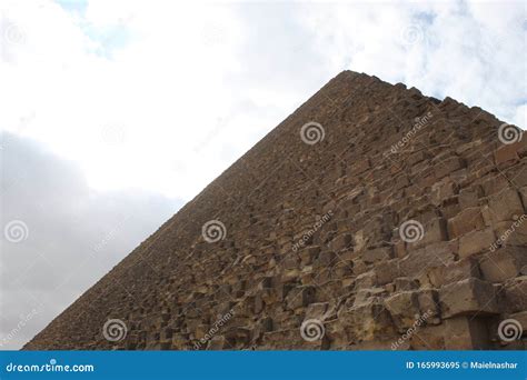 Pir Mide Khufu Imagem De Stock Imagem De Azul Humano