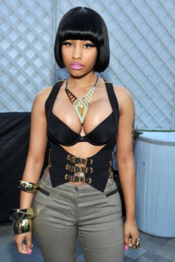 Nicki Minaj News, Nicki Minaj Pics 2013: Nicki Minaj Twitter