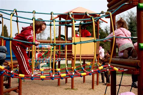 Voordelen Van Buitenspelen Voor Kinderen Metkinderen Nl