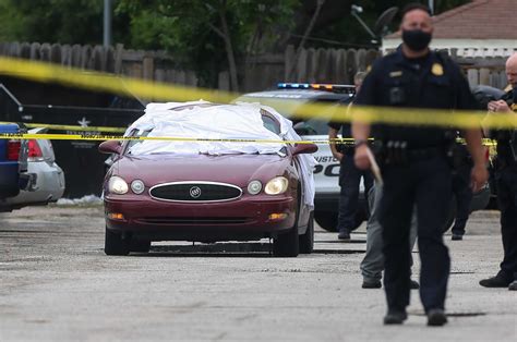 Two men killed in shooting in southeast Houston