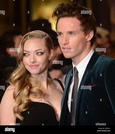 Eddie Redmayne And Amanda Seyfried Les Miserables