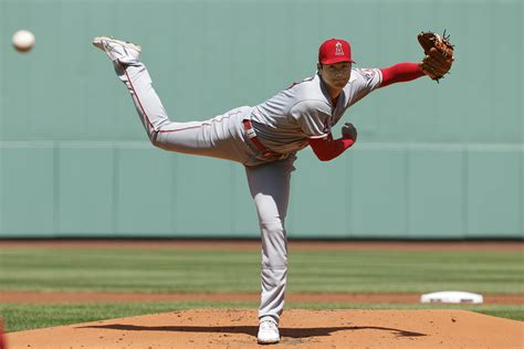 投打二刀流出場の大谷翔平 今季4勝目へ 一死1・2塁のピンチも初回を無失点で凌ぐ｜テレ東スポーツ：テレ東