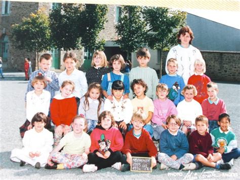 Photo De Classe CE1 CE2 1993 94 De 1994 Ecole Jules Verne Commer