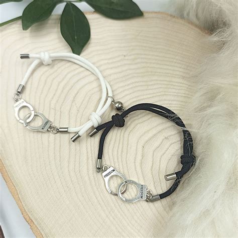 Details Handcuffed Couple Bracelet Best Tdesign Edu Vn