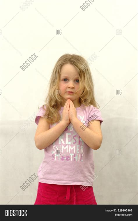 Little Girl Praying Image & Photo (Free Trial) | Bigstock