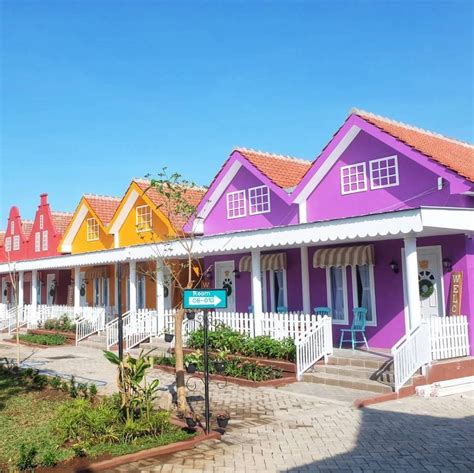 Hotel Dira Jember, Akomodasi Penginapan dengan Nuansa Bangunan Khas ...