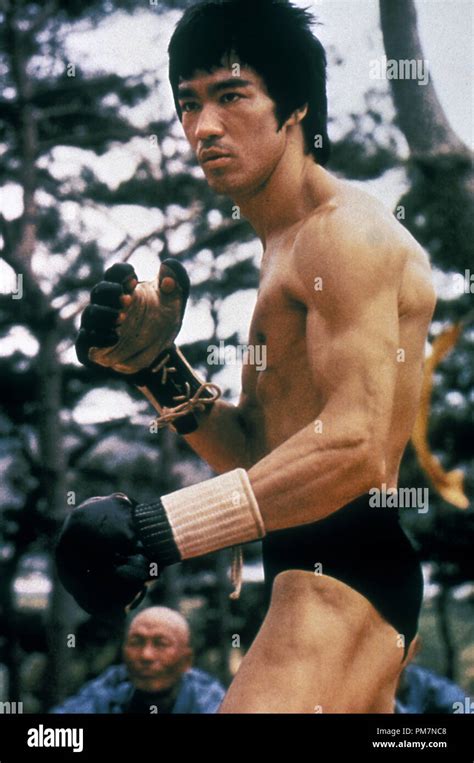 Bruce Lee In Enter The Dragon 1973 Roldschoolcool 52 Off