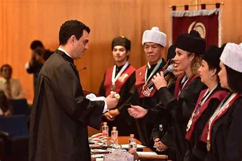 Destacados Profesionistas Reciben Grado De Doctor Honoris Causa