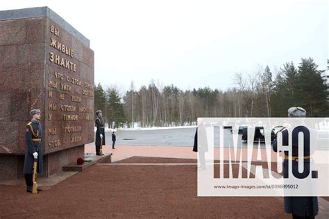 Russia Wwii Leningrad Siege Lifting Anniversary Wreath Laying