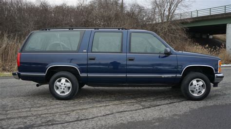 1993 Chevrolet Chevy Suburban 1500 4x4 Silverado Package Time Capsule 60k Miles For Sale Photos