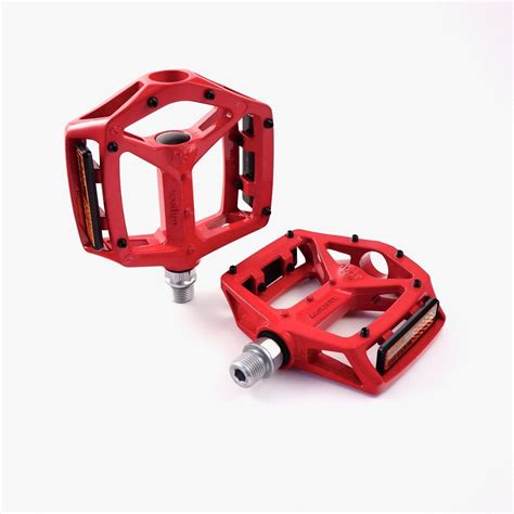 Wellgo Mg Magnesium Bike Pedal Mtb Downhill Black Red Silver