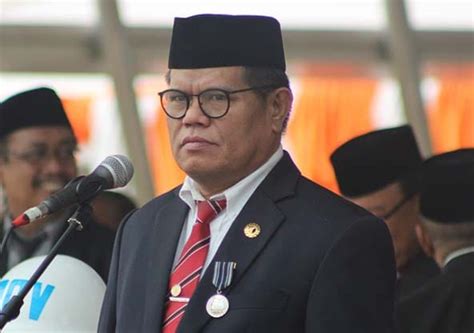 Lembaga Anti Korupsi Menduga Rektor UNM Melakukan Pungli Warta Sulsel