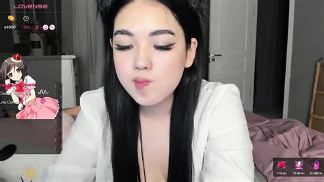 Perfect Big Ass And Big Boobs Asian Babe Teasing