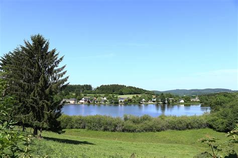 Lac Des Settons Dans Le Morvan Que Voir Et Que Faire Aux Alentours