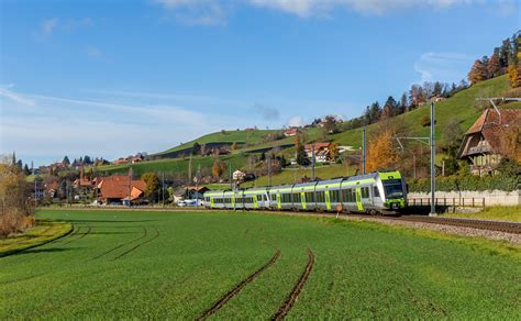 RABe 535 104 der BLS zwischen Zäziwil und Bowil