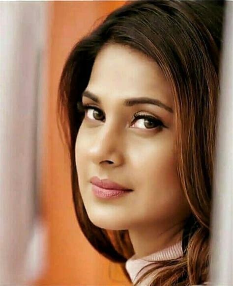 Pin By Khoobsurat Zindagixf On Jenny Jennifer Winget Jennifer Winget