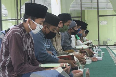 Muhammad Rozi Remaja Cerdas Yang Hafal Al Quran Juz Mutqin Dalam